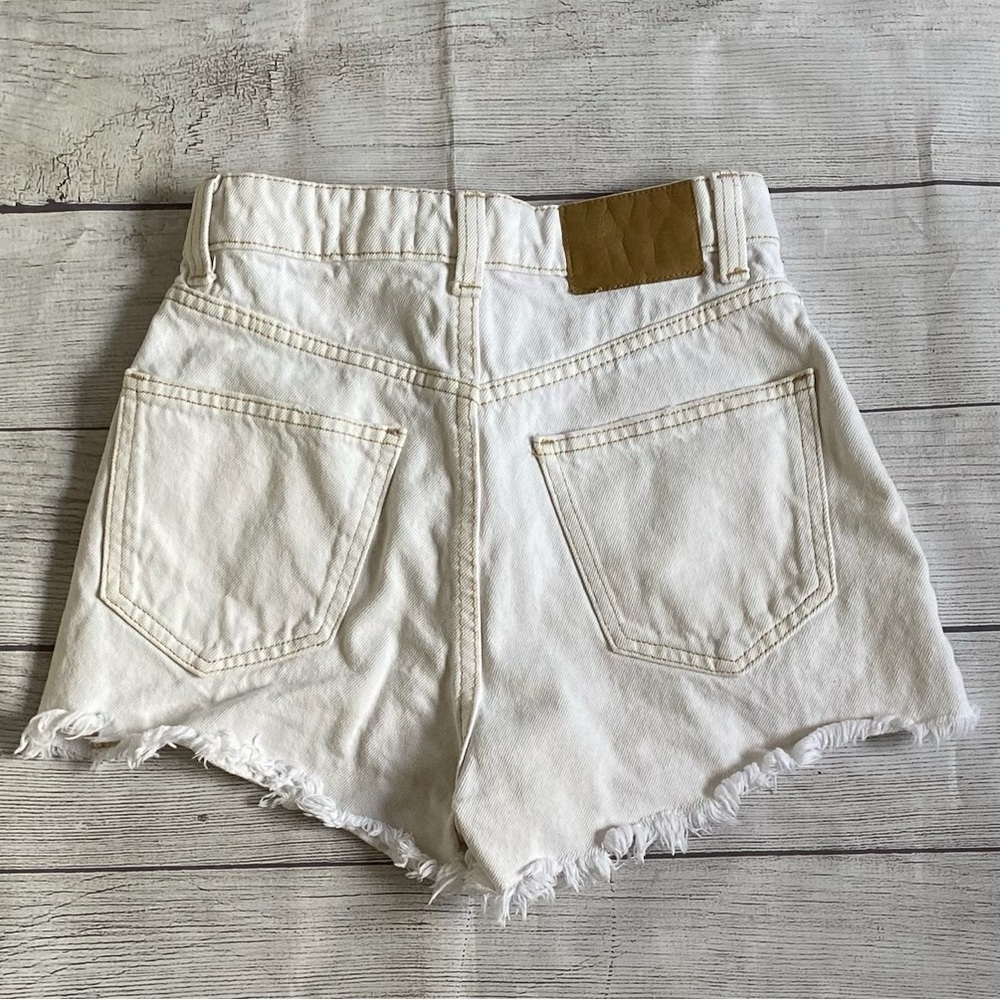 Cotton On White Jean High Rise Shorts Distressed Frayed Hem - Picture 3 of 3